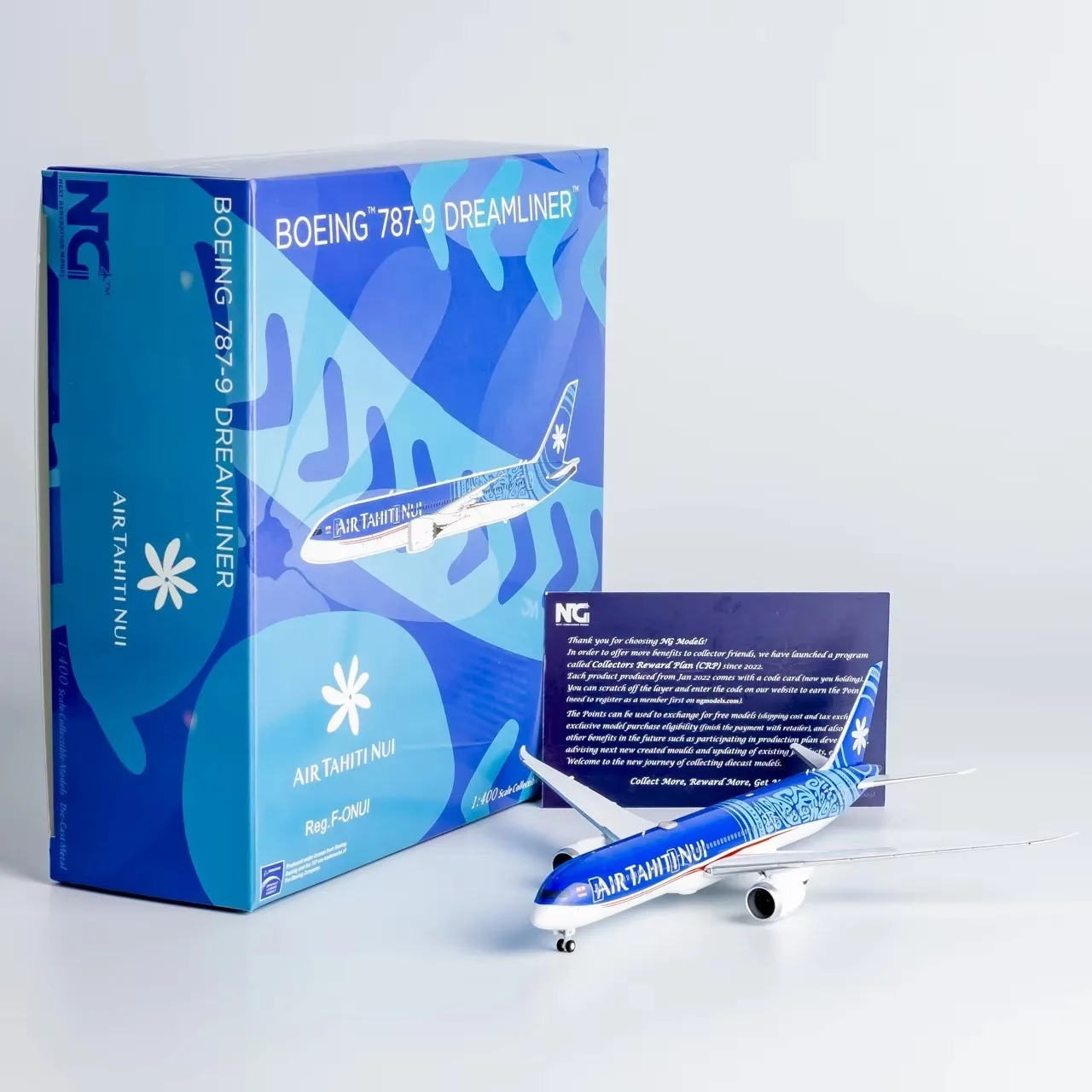 

Alloy Collectible Plane Gift NG Model 1:200/400 Air Tahiti Nui "Dreamliner" Boeing B787-9 Diecast Aircraft Jet Model F-ONUI