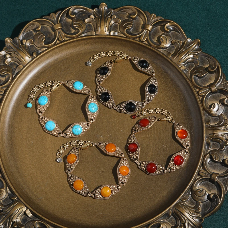 Vintage Turquoise Jewelry Flower Bracelets Antique Gold Color Engrave Eye Woman Luxury Designers Summer Beach Accessories 2025