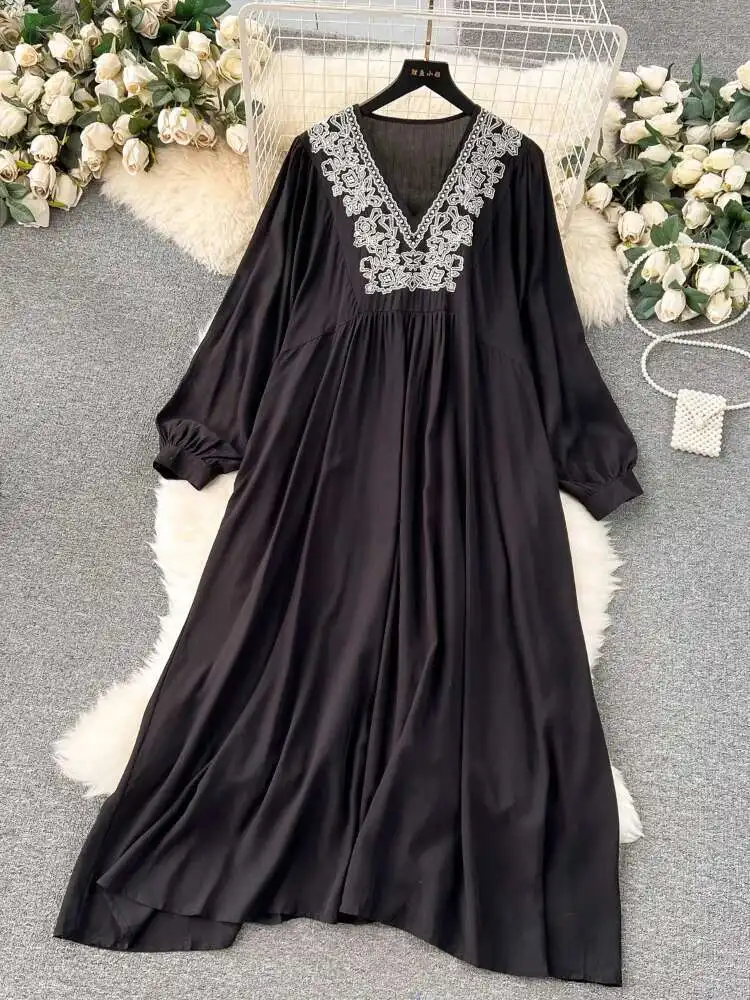 Women Embroidered Vintage Long Dress Spring Autumn Sexy V-neck Loose Long Ethnic Elegant Long Dresses Ladies Oversized Robe