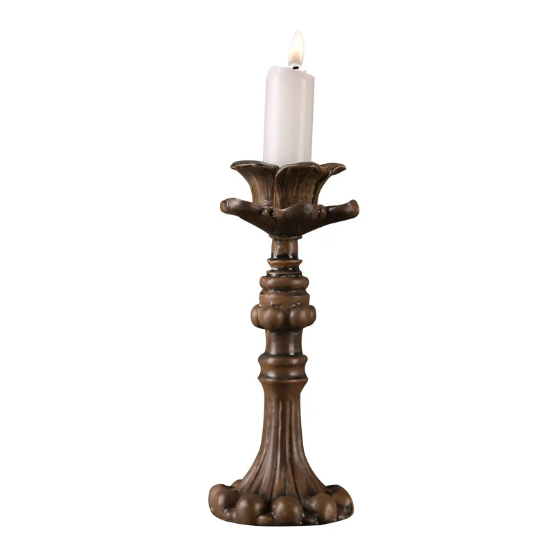 

Vintage carved candlestick resin crafts romantic candlelight dinner props wedding atmosphere decorations candlestick ornaments