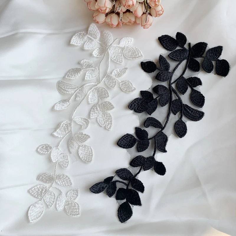 Applique di fiori a specchio in pizzo con ricamo a foglia d\'albero, colore bianco e nero, materiale Rayon, materiale delicato, 10 pezzi, 5 pezzi