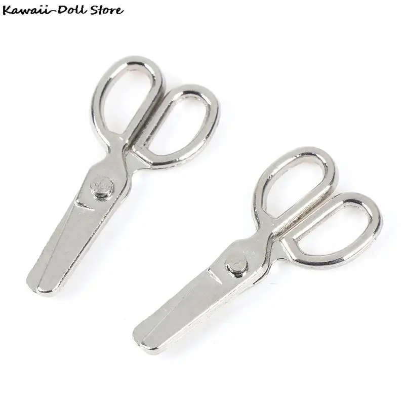 Mini tijeras de Metal para casa de muñecas en miniatura, muebles para decoración de casa de muñecas 1:12, 2 uds.