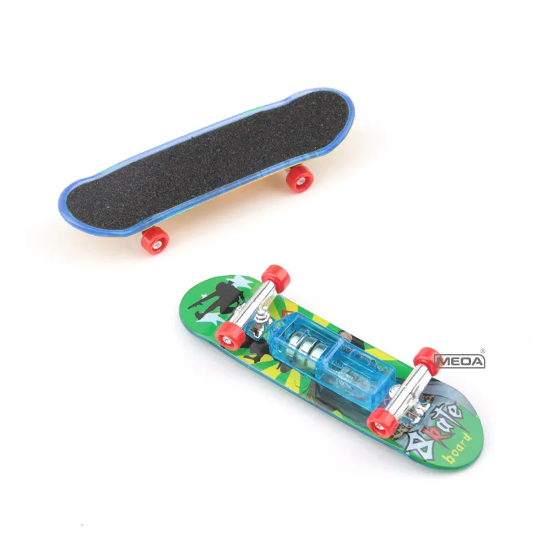 Luminoso Finger Skateboard Toys Mini Skateboard fingerboard con luce novità giocattoli per bambini regali bomboniere