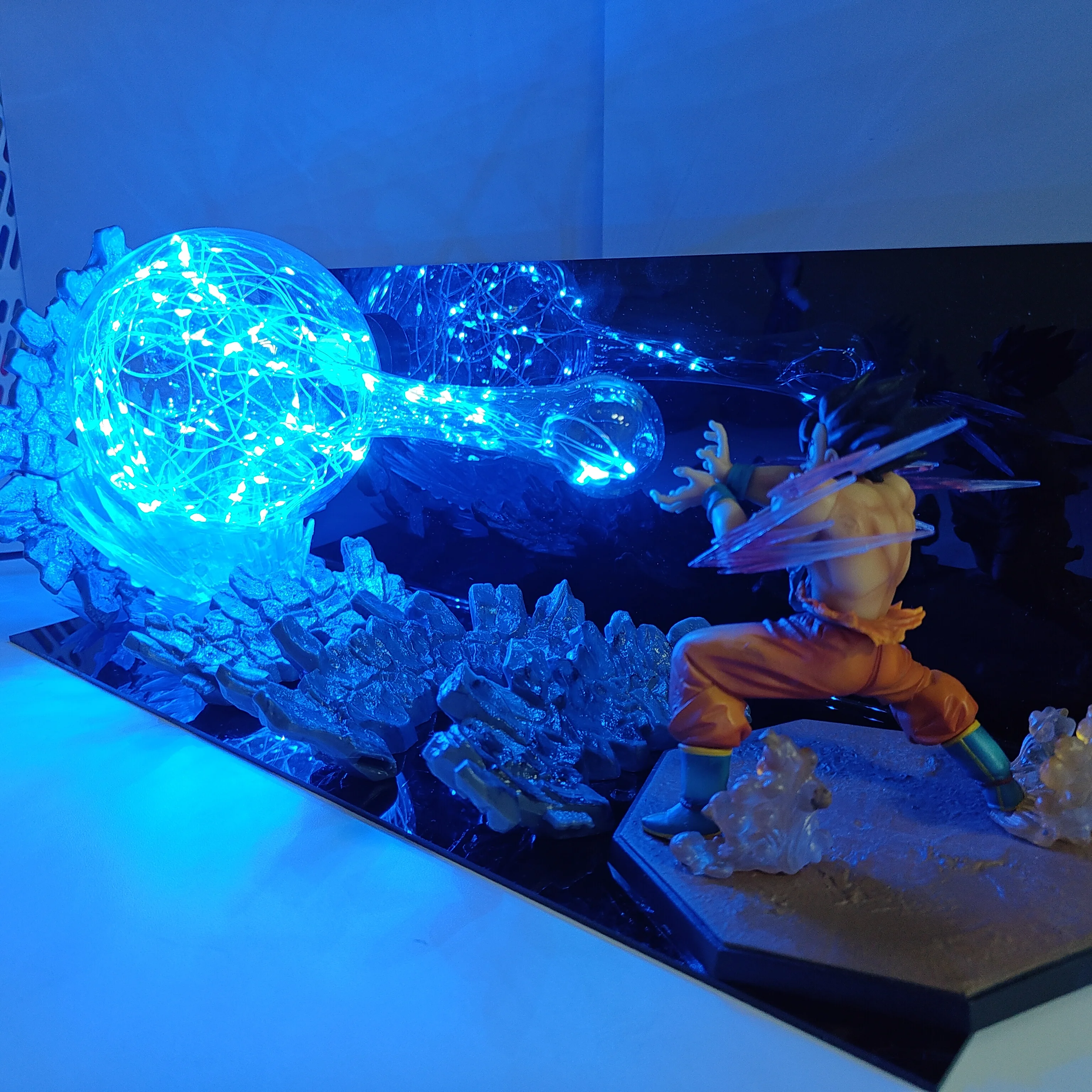 

Dragon Ball аниме Son Goku Kamehame haDIY модель фигурка фигурки героев и база и коллекция ламп украшения игрушки