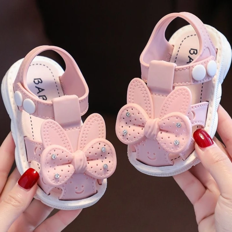 

Girls summer sandals 2026 new Korean version baby soft sole single shoe casual baby anti slip versatile outdoor walking sandals