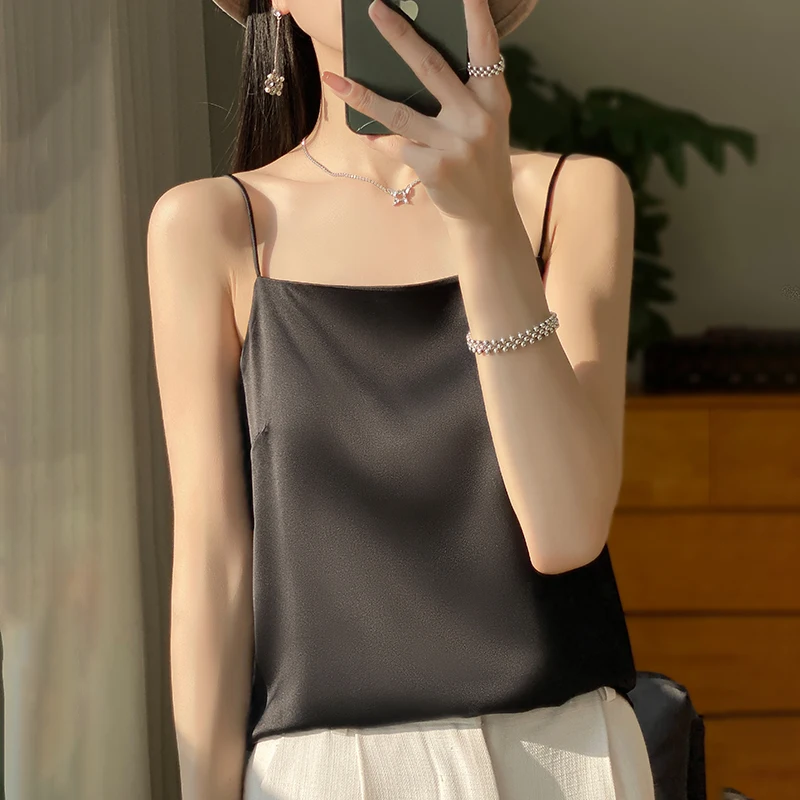 Women\'s Sexy Top Halter Low Cut Underwear Basic Sleeveless Satin Silk Vest Sexy Comfortable Silky Lingerie Halter Top-D19