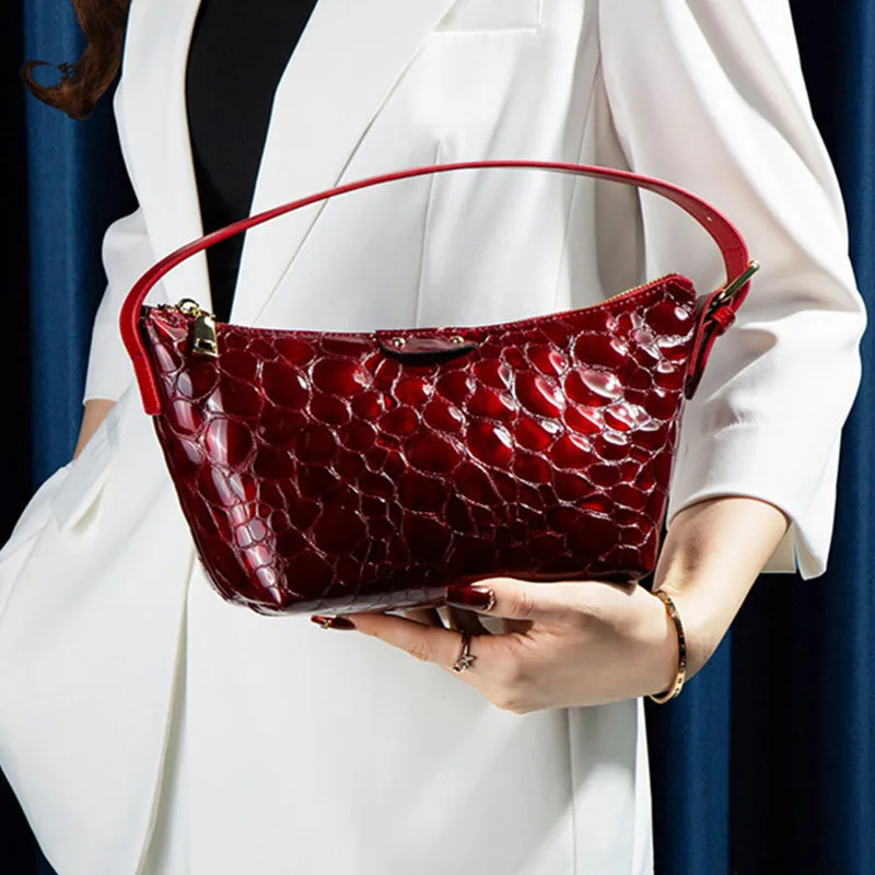 Fashion Genuine Leather Women Bag Female Handbags 2026 New Cowhide Bright Leather Hobo Shoulder Bag Large Capacity Dumpling Bag