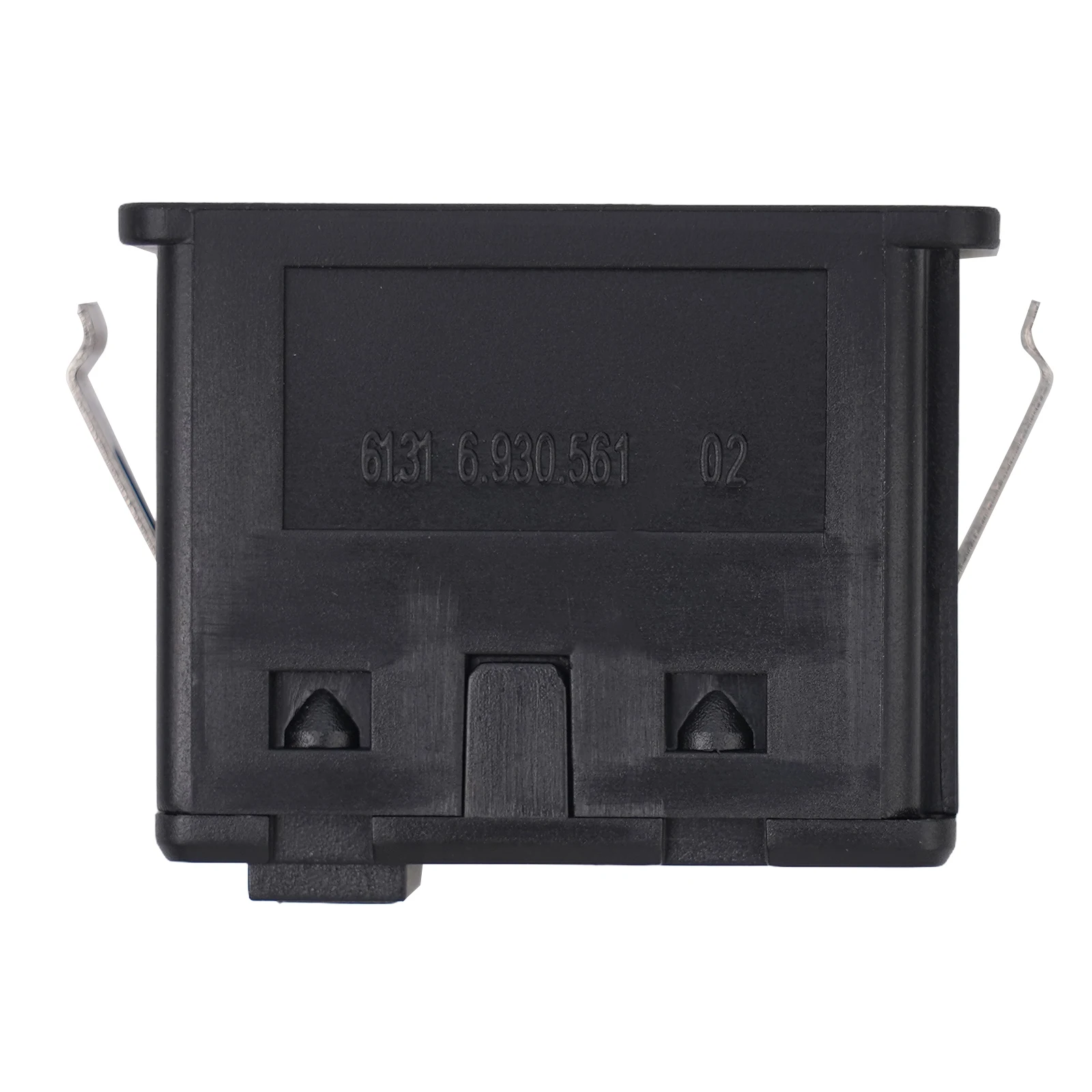 Auxiliary Audio Connector Socket for BMW X1 X3 For X5 X6 Z4 E81 E87 E90 OE 6930561 AUX socket for audio source connection