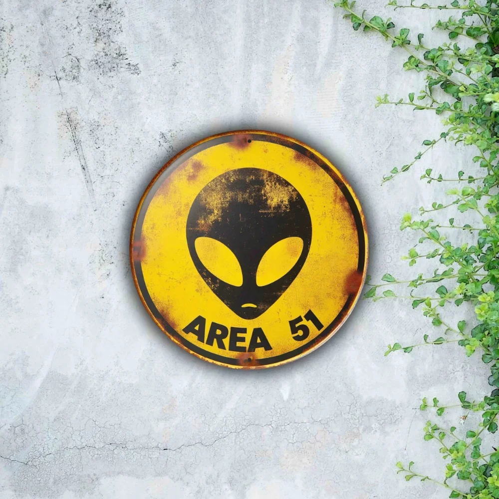 District 51 Retro Metal Sign, Creative Vintage Ufo Alien Decorative Art Sign, Wall Decoration for Cafes, Clubs, Bars, and Beach Houses