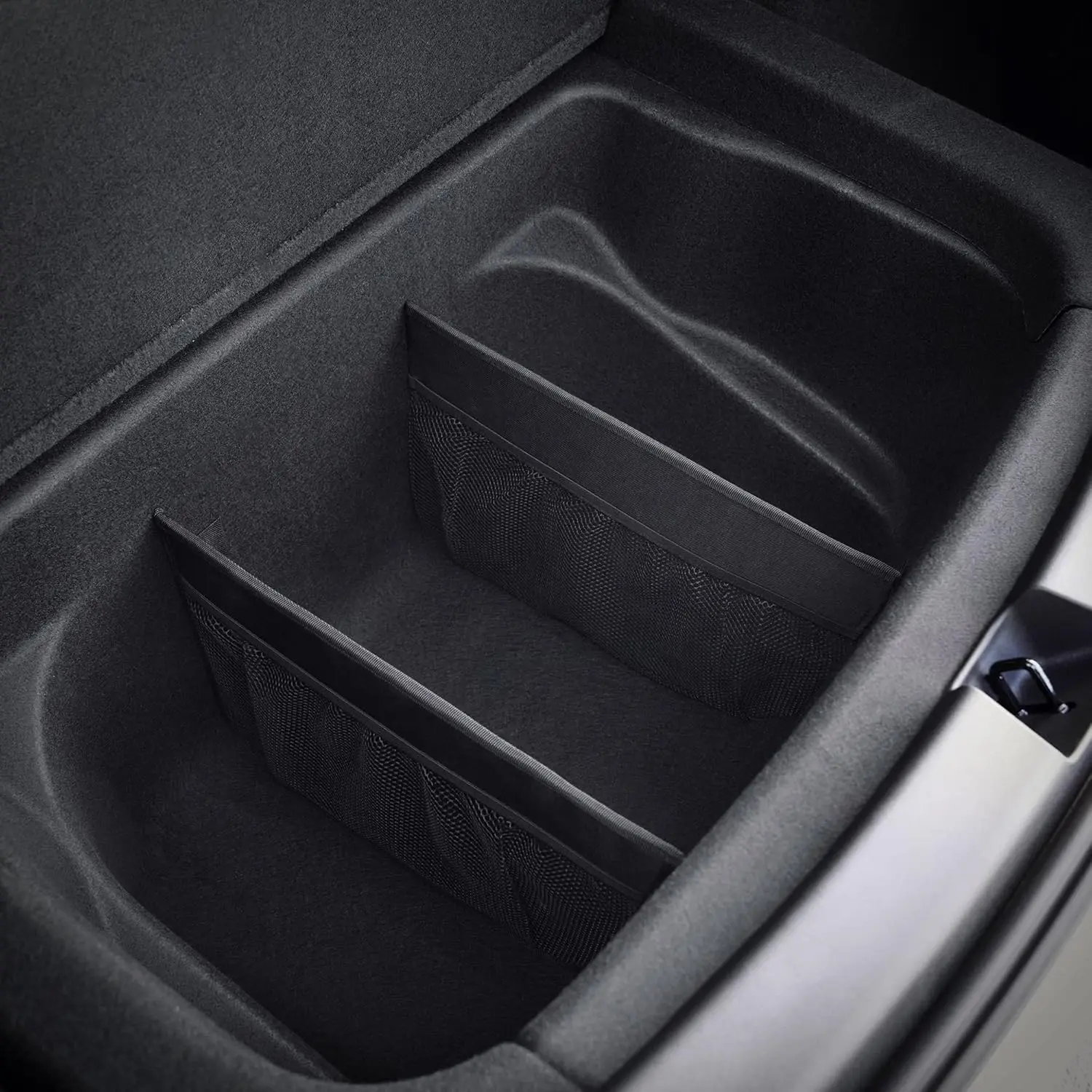 

Under-cab partition with mesh pockets for Model Y and Model 3 (2017-2023) for separating items (2-piece set)