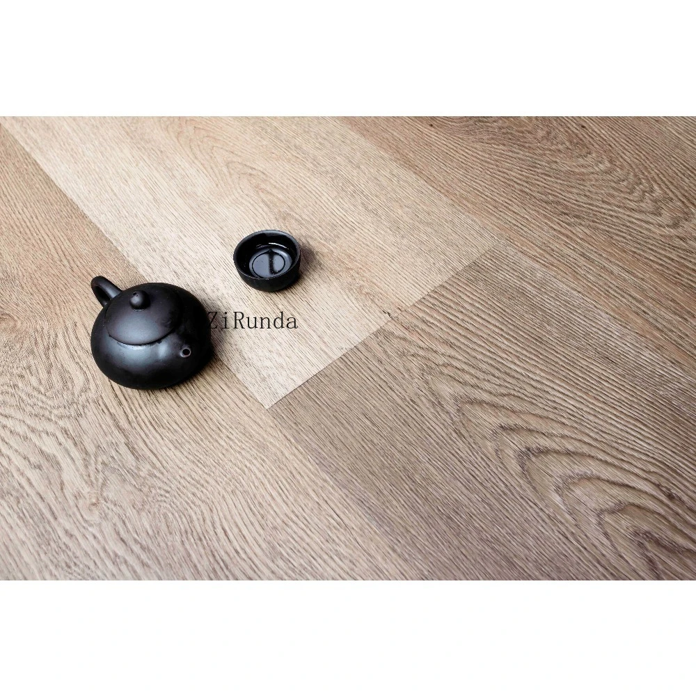 天然木突板SPCフロアのカスタマイズ版、リビングルームフロア