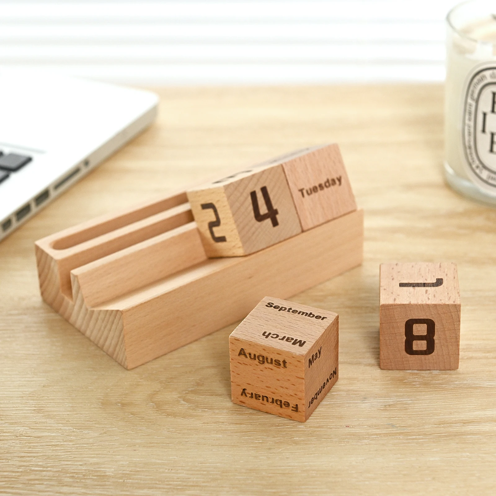 Wooden Perpetual Calendar Flip Blocks Month Date Display Desktop Log Countdown Home Office Tabletop Ornaments Photography Props