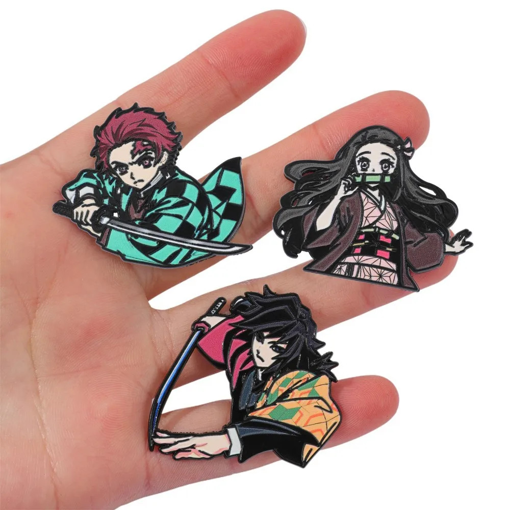 Demon Slayer anime metal badges Tanjiro, Nezuko, Giyu, Zenitsu alloy brooches accessories