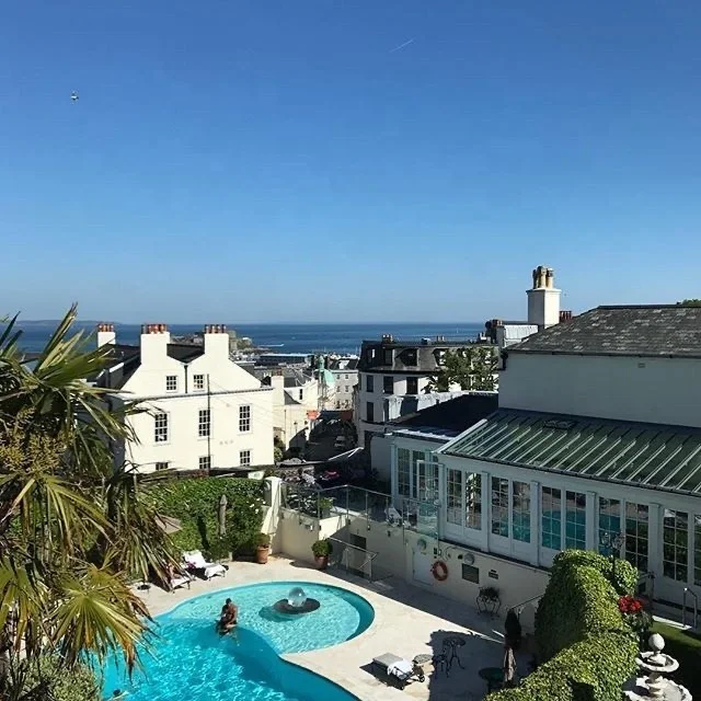 Fountain Swimming Pool Sculpture Outdoor Waterfall Decoration Waterfall Swimming Pool Lighting Featured Sculpture