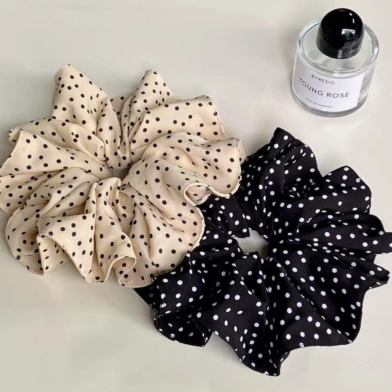 

1 шт., винтажные резинки для волос в горошек для женщин, большие шифоновые аксессуары для волос, набор резинок для волос в стиле ретро