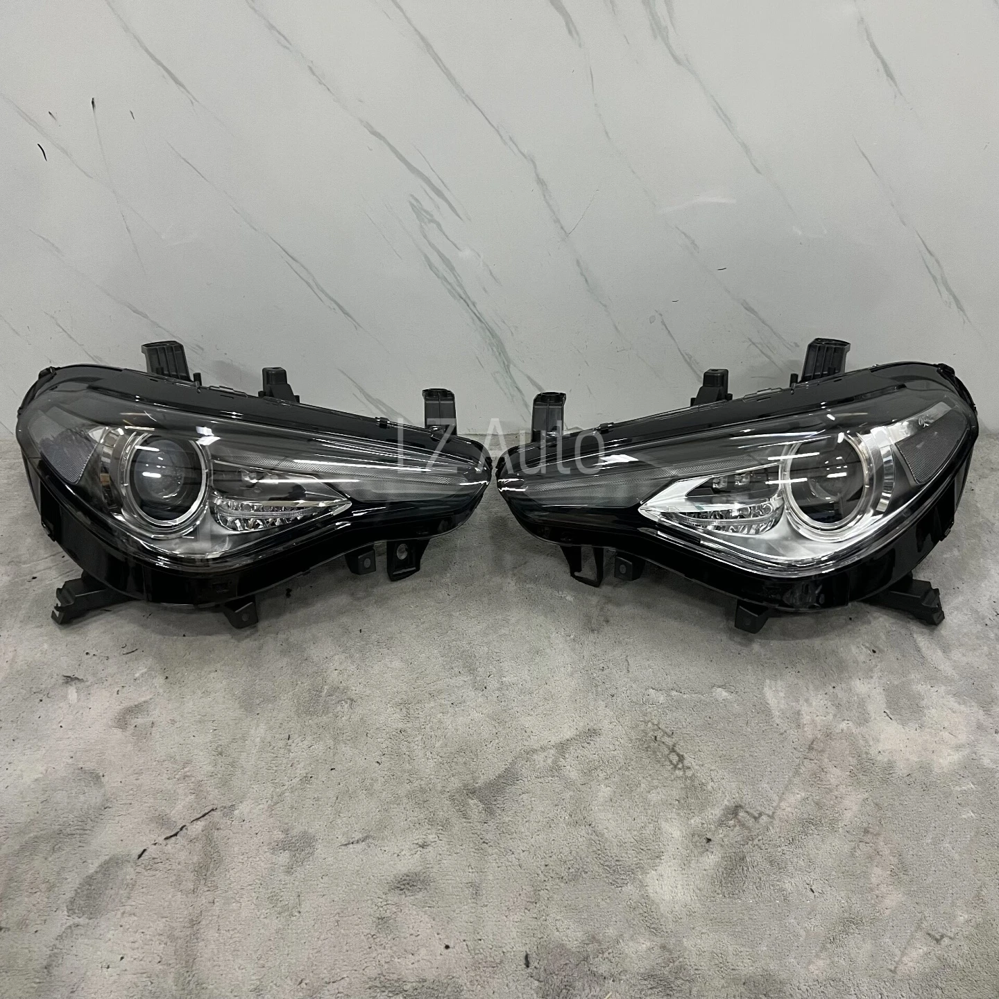 Upgrading Headlight Fit for Alfa Romeo Headlight 2015-2022 Giulia Headlight Giulia LED Lamp Second Hand Car Light Plug and Play