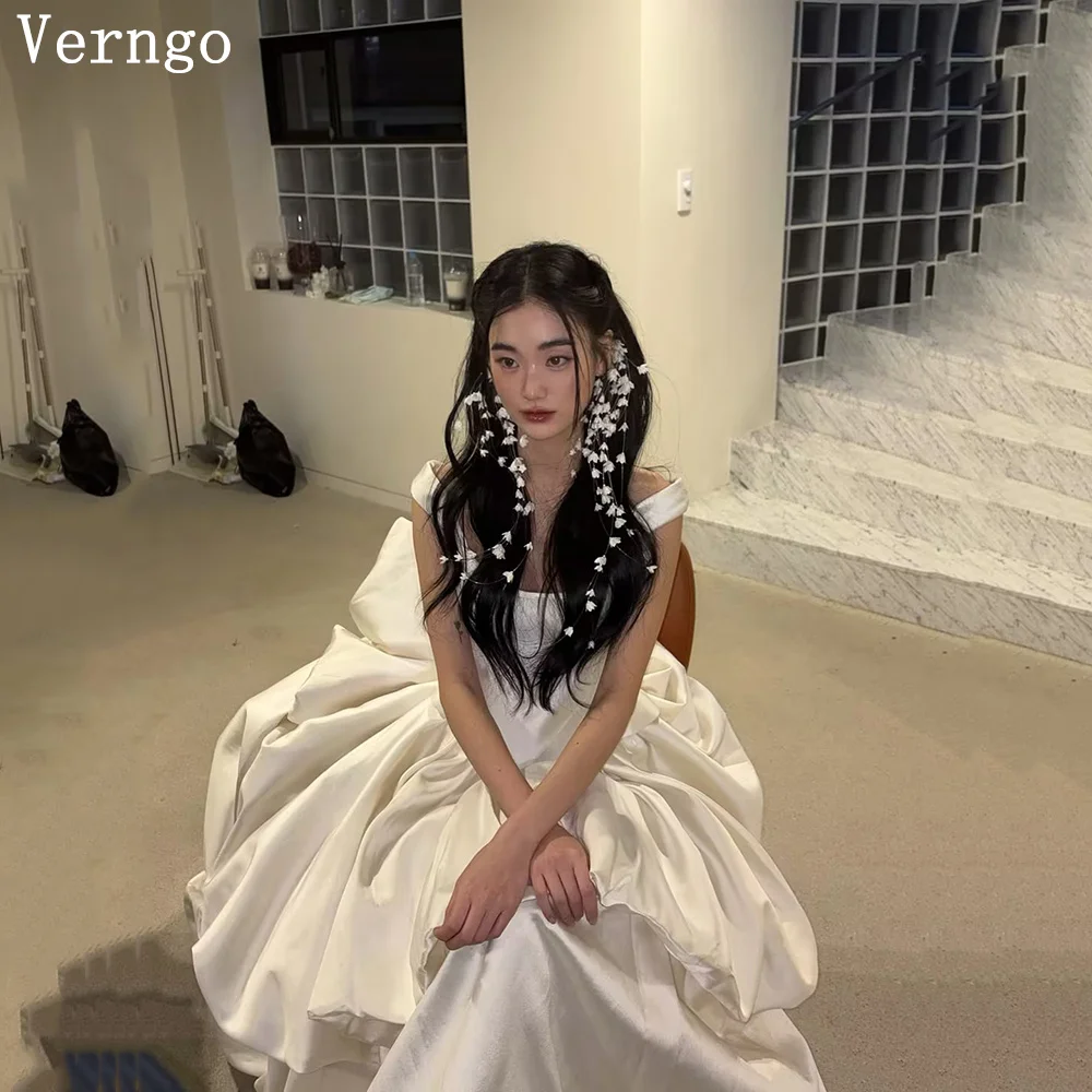 

Verngo Luxury Satin Wedding Dress Sweetheart A Line Prom Bride Dress Lace Up Modern Sweep Train Bridal Gowns Customized