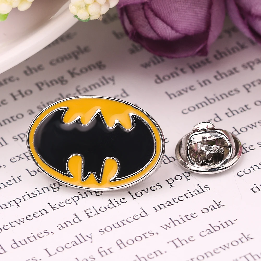 Marvel Figure Batman Fashion Metal Enamel Badge Brooch for Backpack Clothes Hat for Kid Girl Women Friend Jewelry Gift