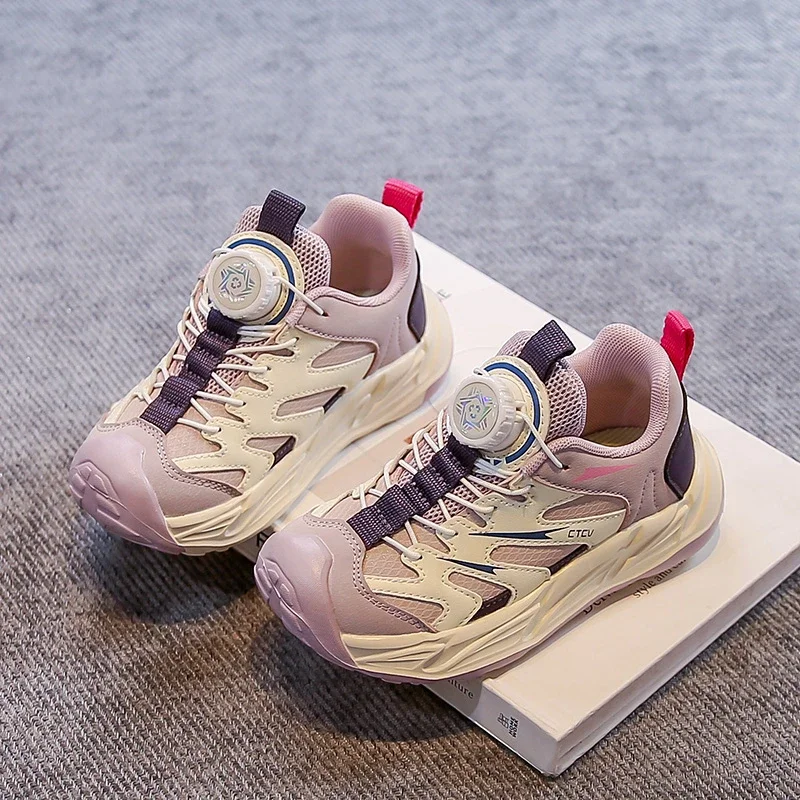 

Детская повседневная обувь с закрытым носком, детская спортивная обувь с вращающейся кнопкой, осень 202, новые кроссовки для бега для мальчиков и девочек, сетчатая мягкая подошва