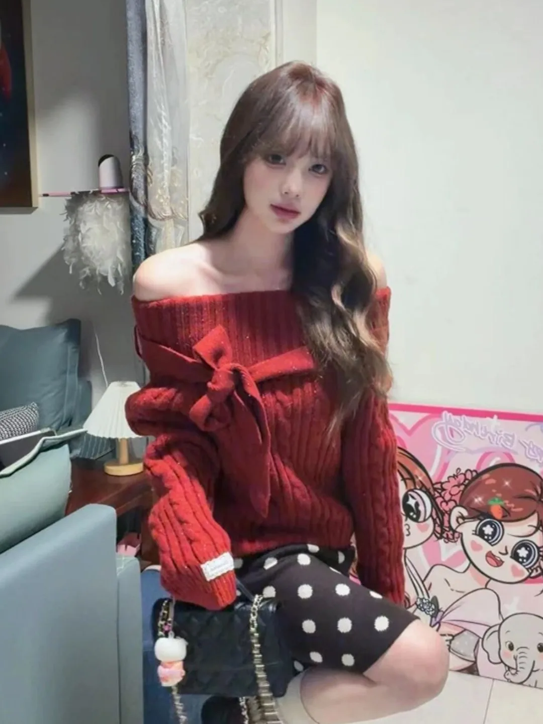 

Нежный красный свитер на одно плечо в стиле ретро, длинный модный свободный топ для женщин, сезонная трикотажная одежда на весну, осень и зиму