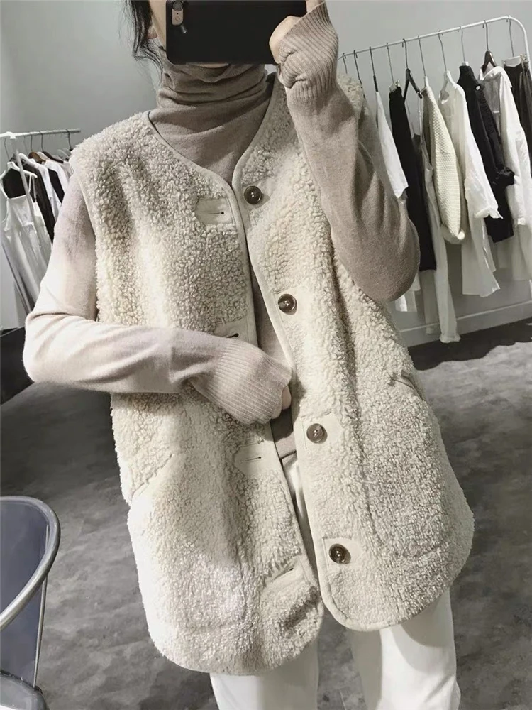 ラムファーベスト レディース レザー＆ファー インテイテッド 新作 2024年春 韓国版 ふわふわベスト ジャケット アウターウェア ショルダーパッド