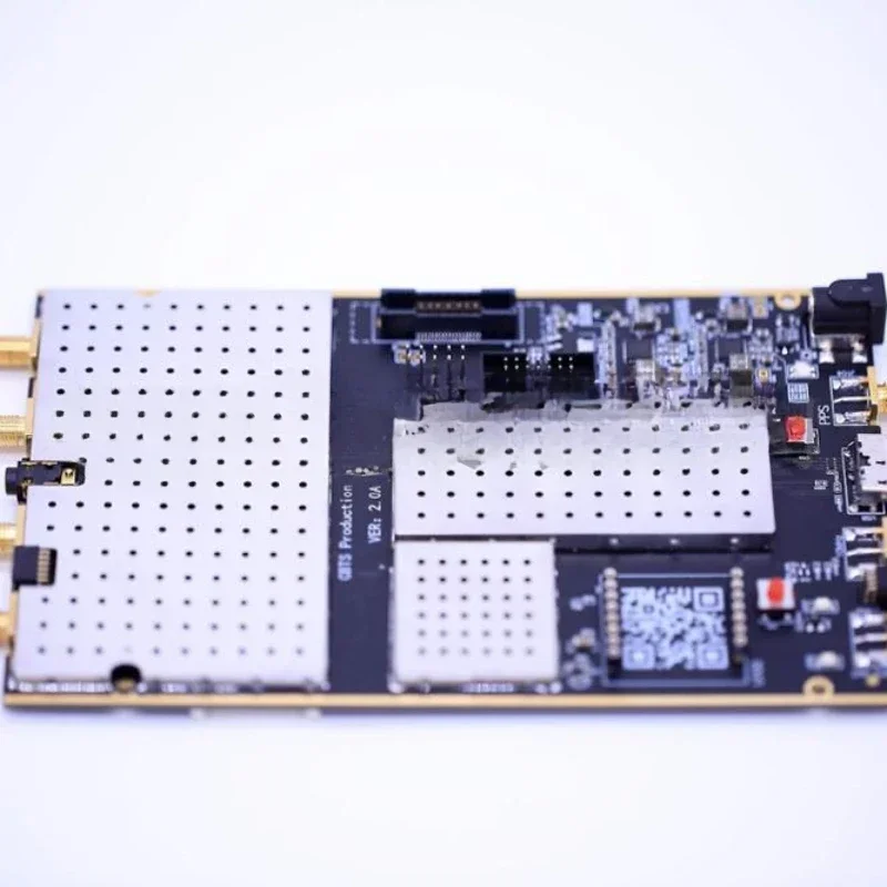 

Двухканальный трансивер для программного радиоприемника SDR 70 МГц–6 ГГц USB3.0, совместимый с ettus USRP B210