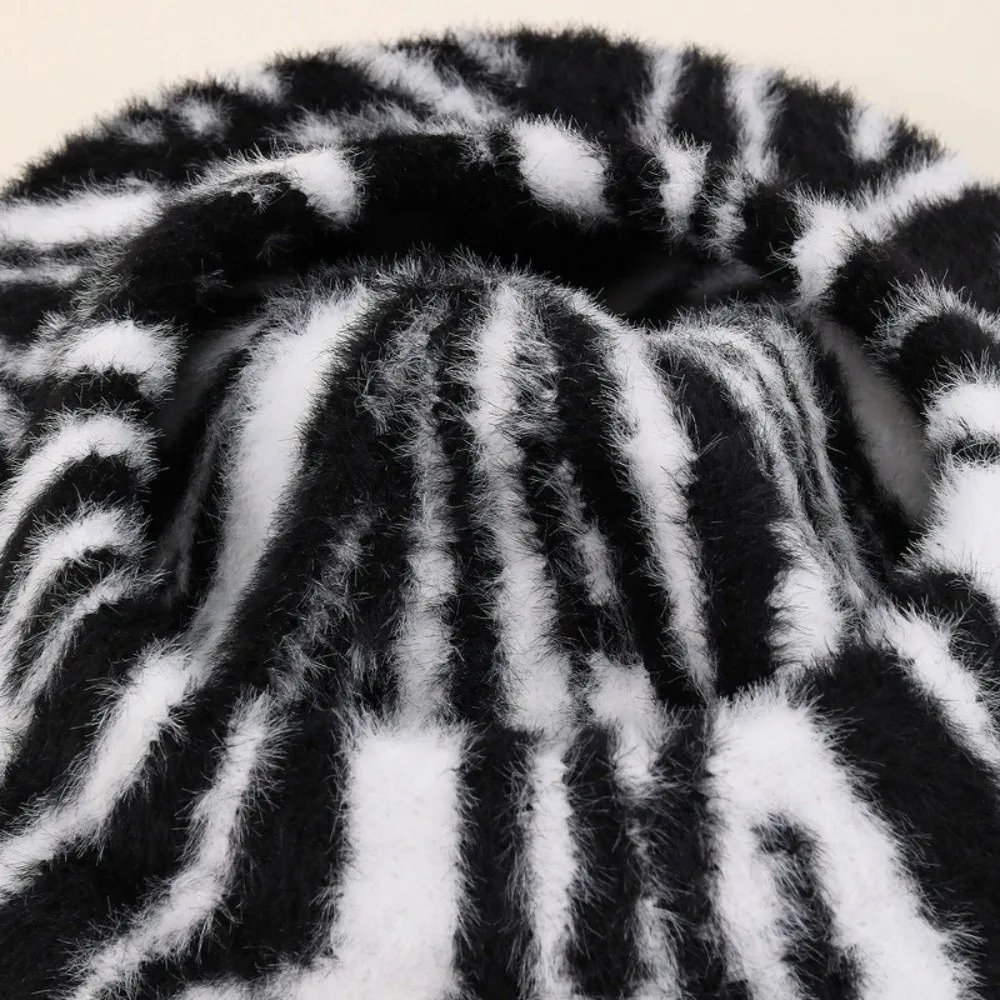 Classic Zebra Stripes Beret Hat Versatile Striped Pattern Painter Hat Casual Newspaper Hat Daily Wear