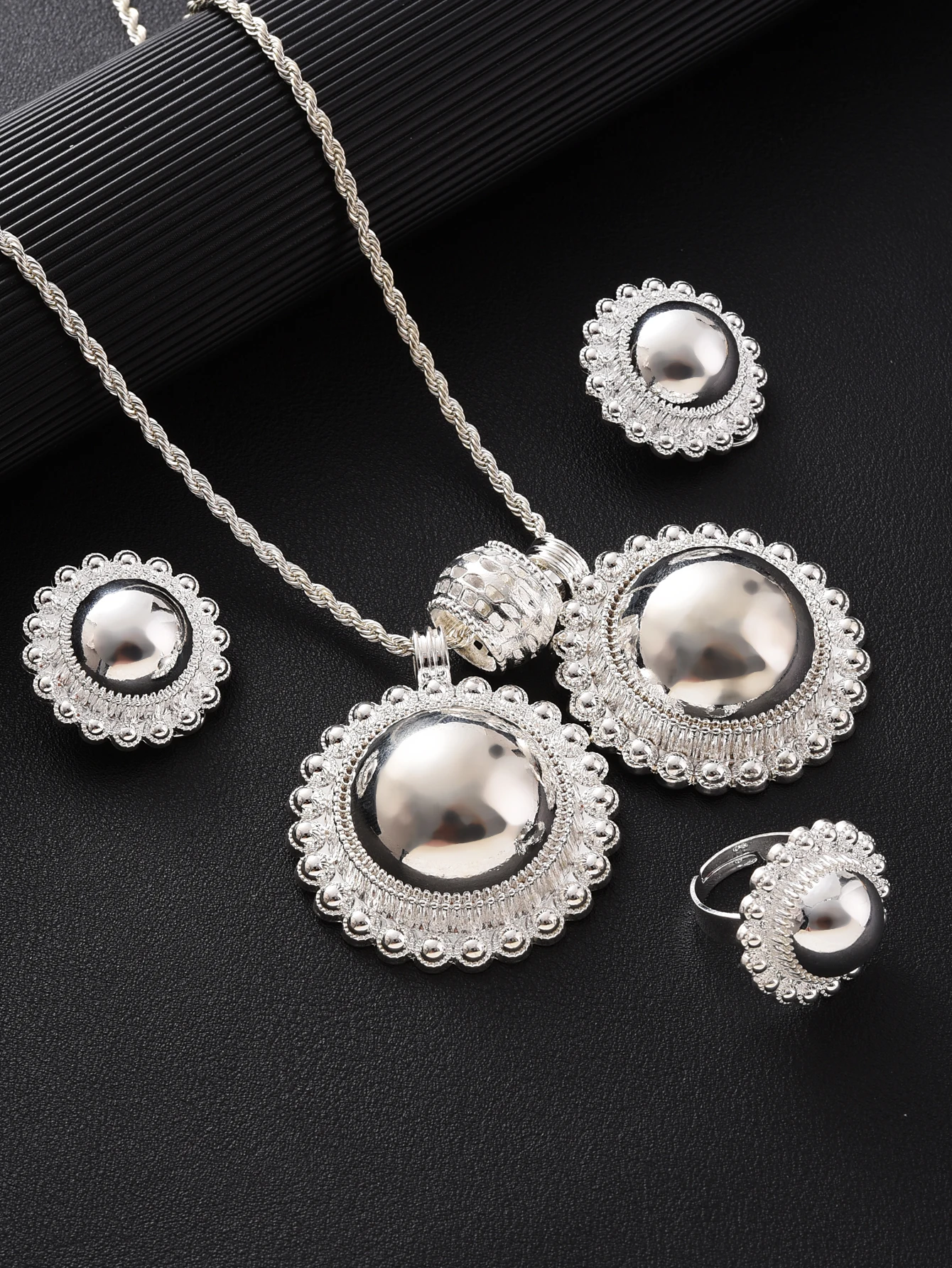 Silver Color Ethiopian Jewelry Set Smooth Round Flower Style Double Pendant 3-Piece Set African Eritrean Wedding Engagement Gift