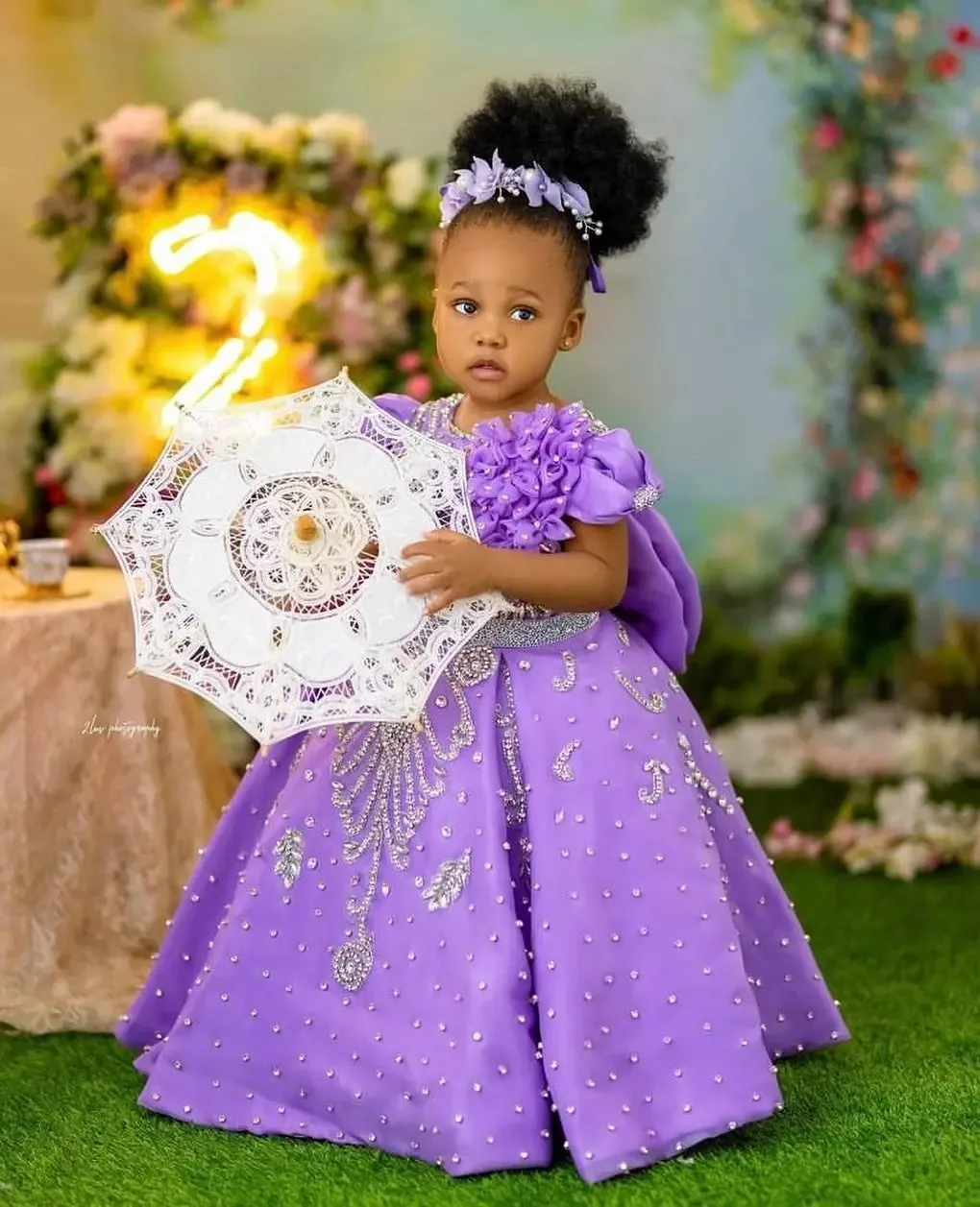 Luxury Lavender Girls Birthday Dress Beading With Bow Floral Flower Girl Dresses Queen Ball Gowns for Wedding Party Customized image 3