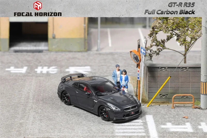 Focal Horizon FH 1:64 GT-R R35 Vollcarbon Schwarz Limited999 Druckguss-Modellauto