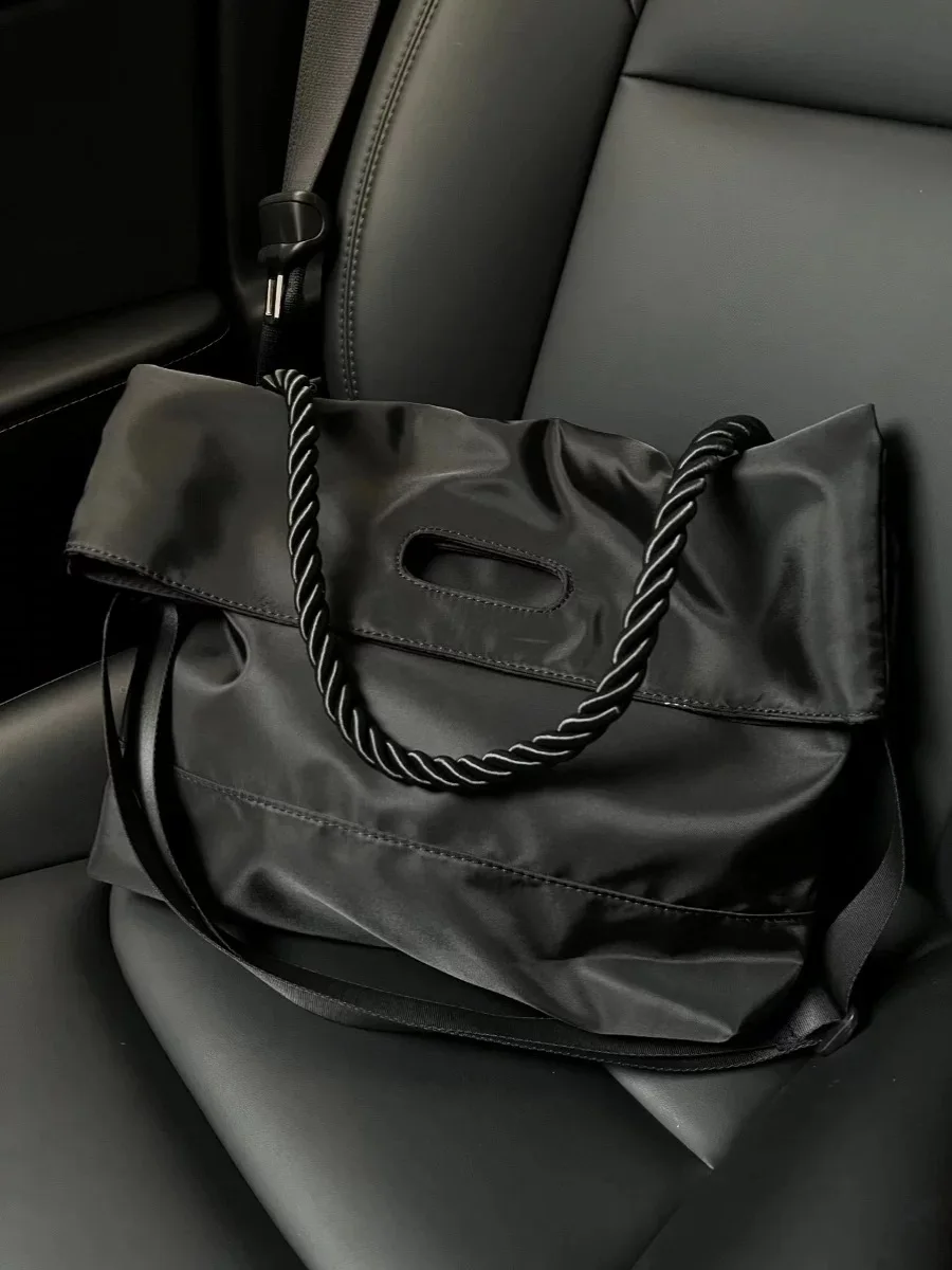 

Women's Large Capaci Nylon Canvas Tote Bag 2025 New Sle Commuter Slant Cross Bag Faionable Versatile Single oulder Bag
