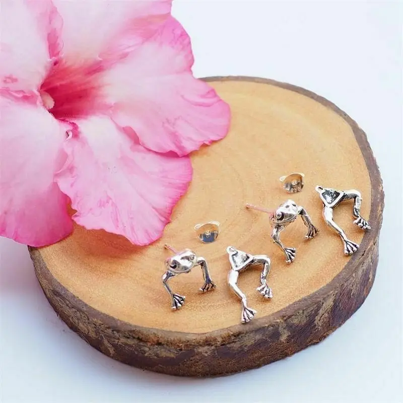 1pair Cute Frog Earrings For Women Men Funny Animal Earrings Statement Earring Tibetan Silver Ear Piercing Jewelry Gift