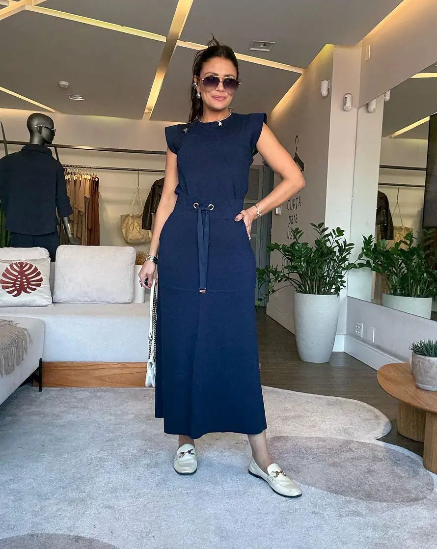 

2025 Fashion American Women's Sleeveless Solid Color Casual 2 Piece Sets Sleeveless Slim O-neck T-shirts Straight A-line Skirts