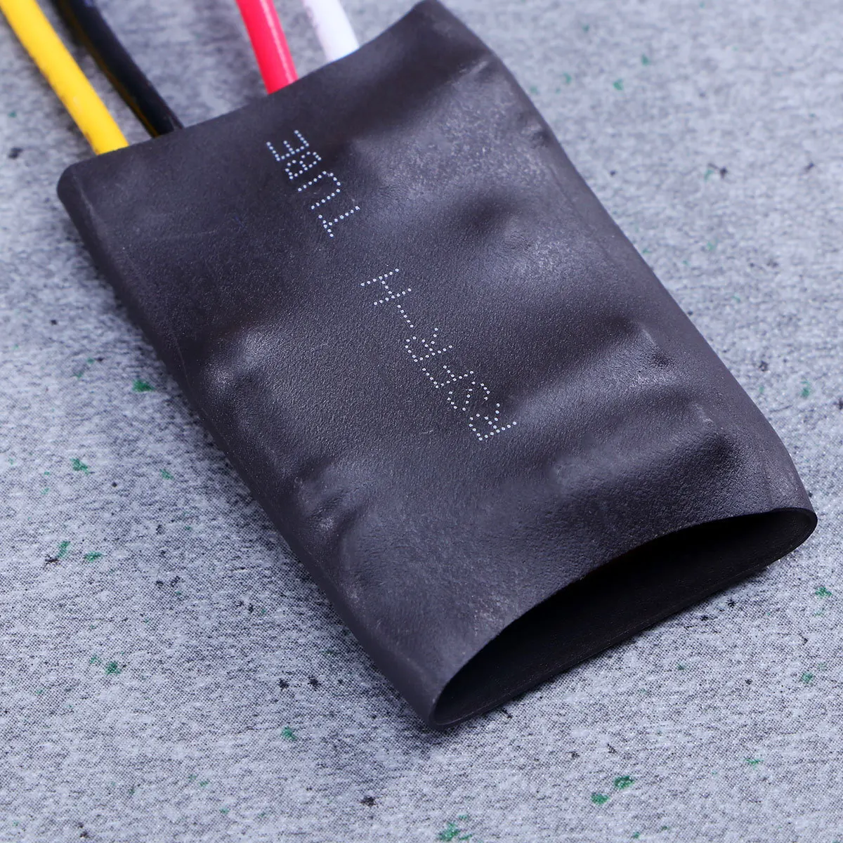 اللمس باهتة وحدة 3-Way الاستشعار ل 120 فولت 240 فولت لمبة مكتب إصلاح منخفضة متوسطة عالية المستوى البلاستيك الأسلاك النحاسية 3.2 سنتيمتر التبديل