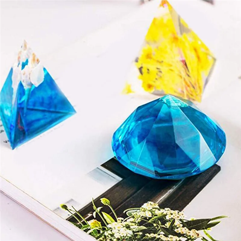 

【Superdeals】18Piece Resin Molds Silicone Kit Bundle Sphere Square Coaster Pyramid Candle Holder White