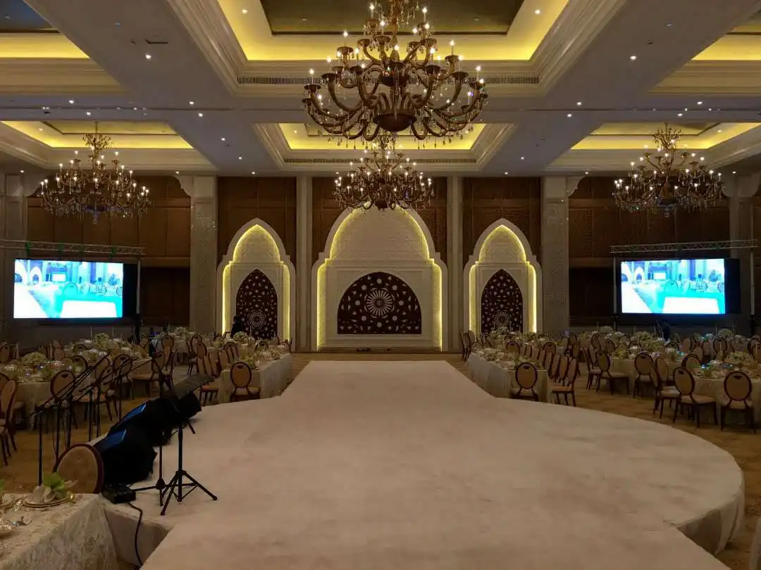 P2.5-P4.8 Outdoor Flexible LED Display Panel