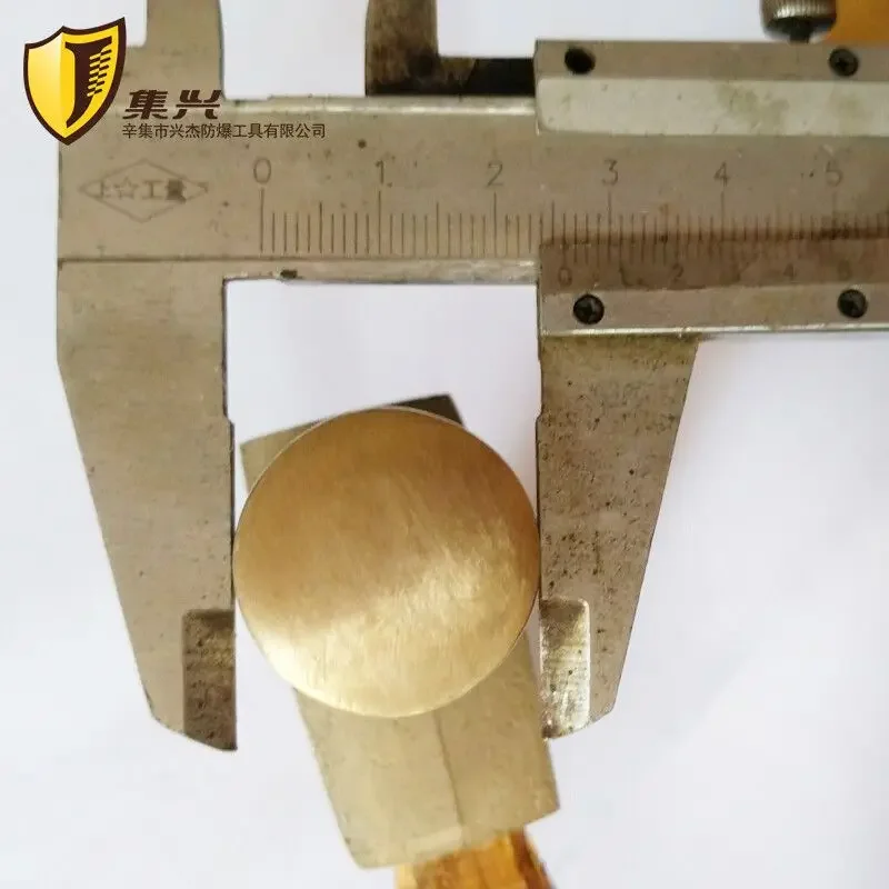 Explosion-proof claw hammer with wooden handle, copper hammer, copper hammer, claw hammer 0.25kg, 0.5kg, 0.75kg