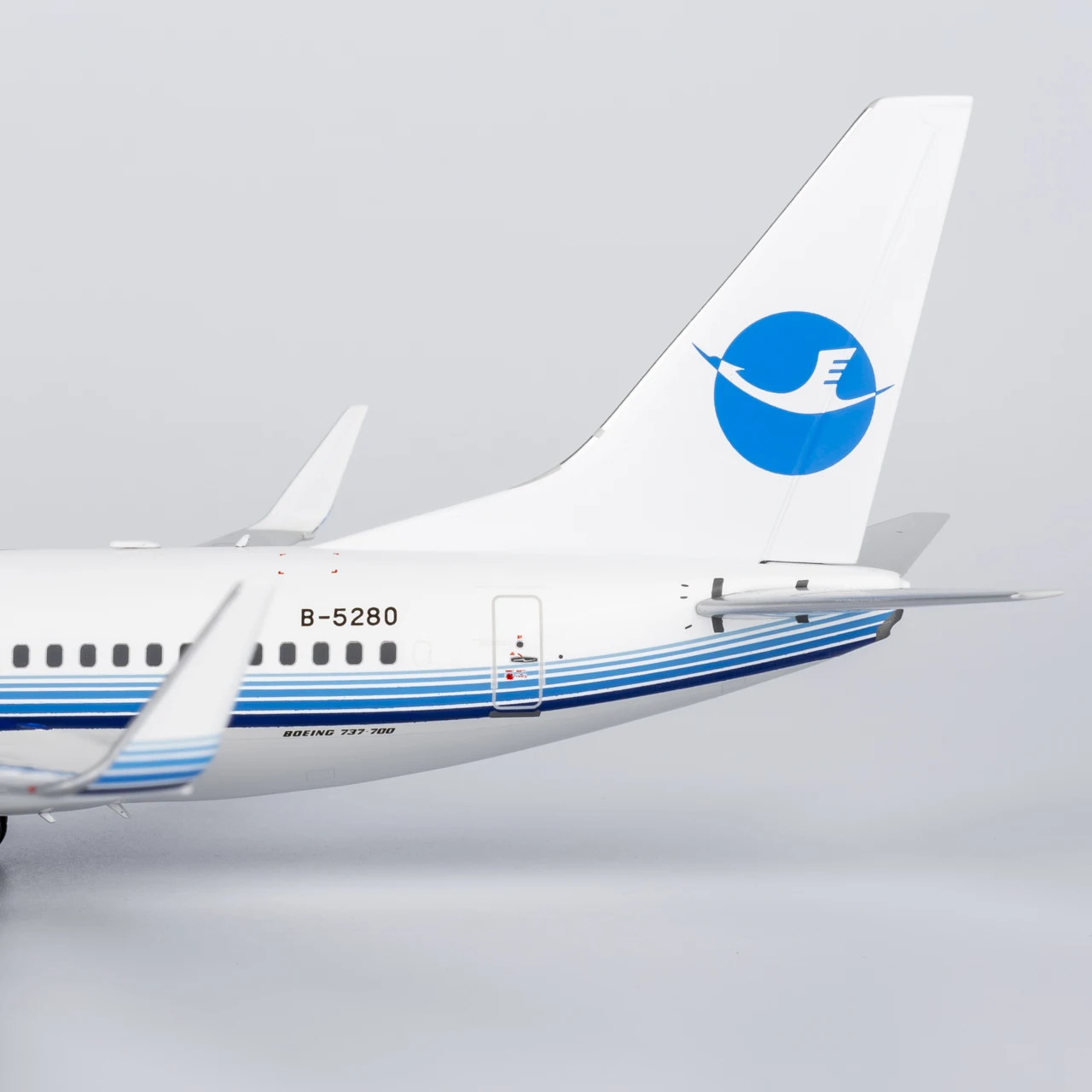 64117 Legierung Sammlerflugzeug Geschenk NG Modell 1:200 Xiamen Airlines Boeing B737-700 Druckguss-Flugzeug Jet-Modell B-5280