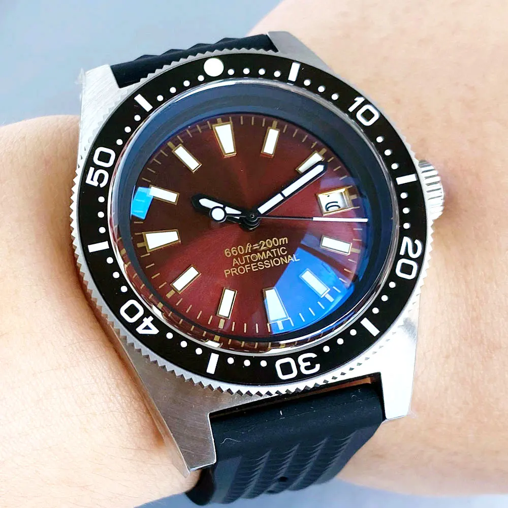 カスタマイズされたタンドリオ 41 ミリメートルワインレッド 62MAS 男性 NH35A 機械式メンズ自動 Watche グリーン発光サファイアガラス 200 メートル防水