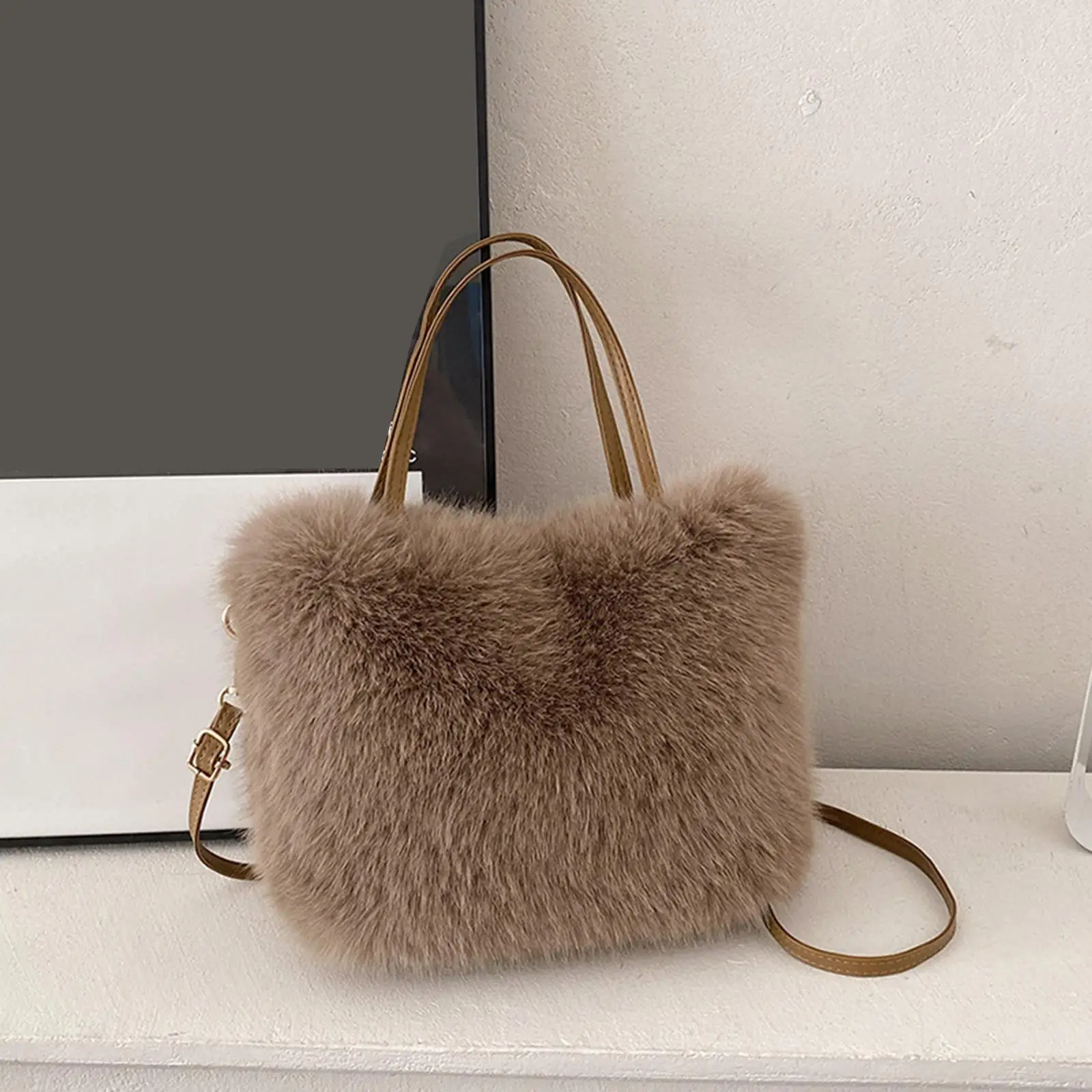 

Furry Tote Bag for Women Fluffy Shoulder Bag Clutch Cute Satchel Bag Soft