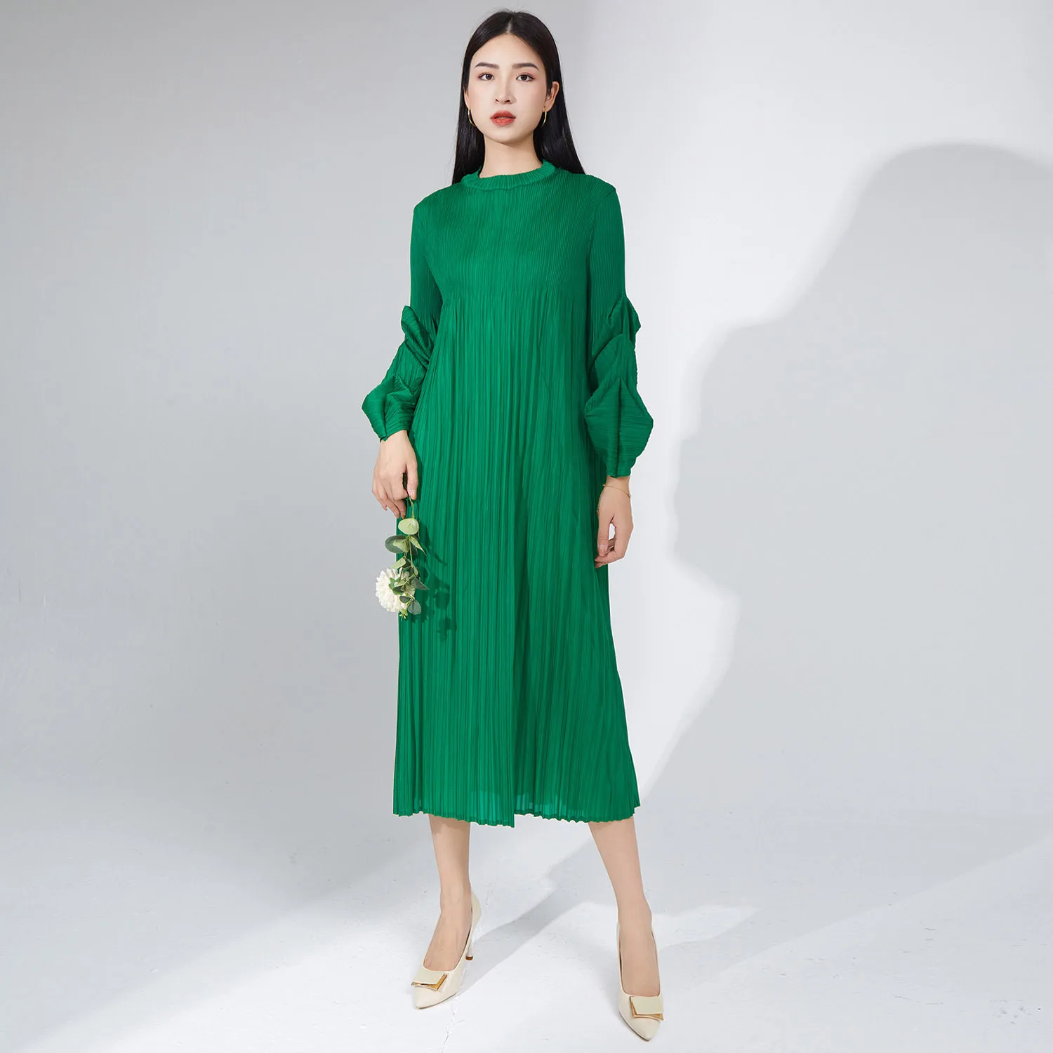 Fashionable Pleated Dress, Long and High-end Spring and Autumn Clothing, New Oversized Women's Loose A-line Dress, Dress