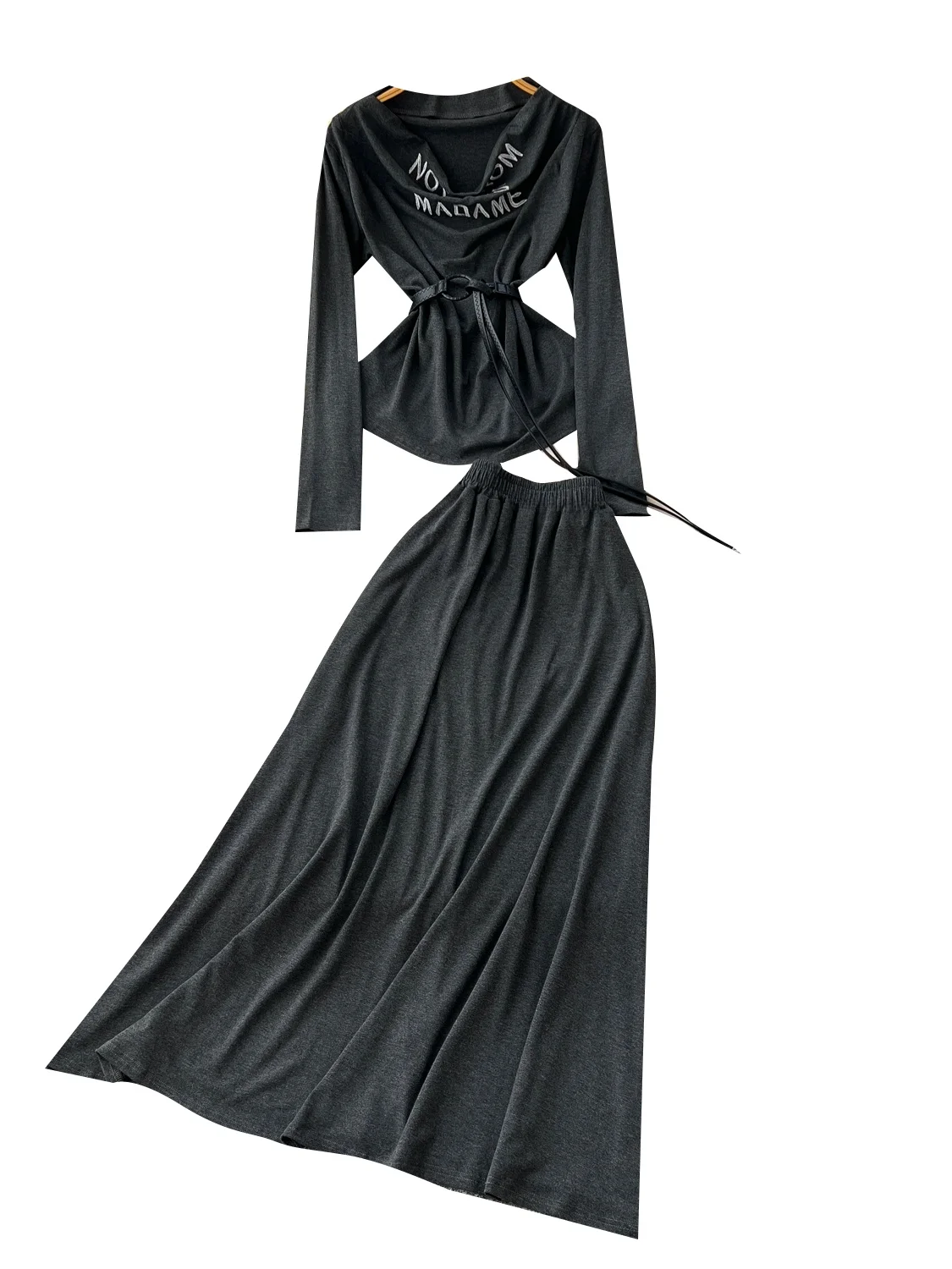 

Повседневная свободная футболка с длинным светом и драпированной юбкой с высокой талией, комплект с буквенным принтом и завязками на талии, дизайн с откидным воротником