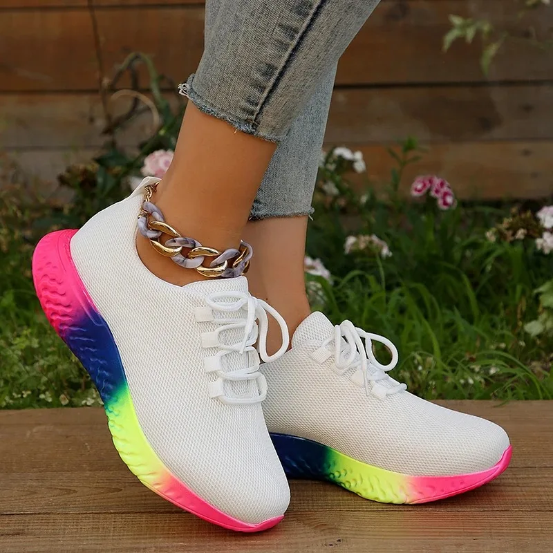 Mode Regenbogen unten Sneaker Schuhe Frauen Schnürung atmungsaktive Mesh Freizeit schuhe Frau plus Größe 43 Outdoor rutsch feste Wohnungen