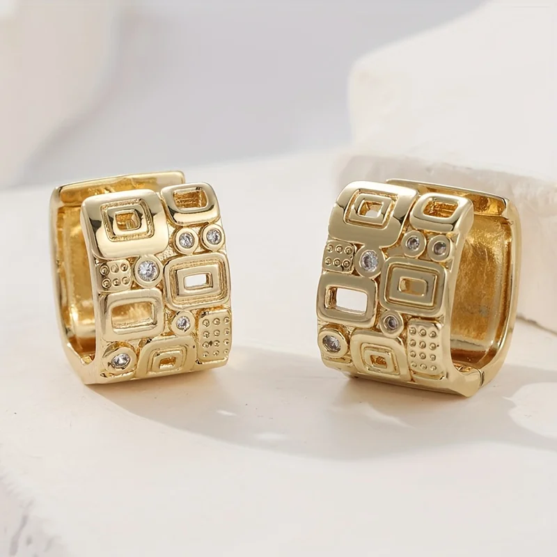 Vintage Gold Color Geometric Wide Face Pattern Inlaid with Synthetic Zircon Earrings for Women's Daily Jewelry Accessories Gifts