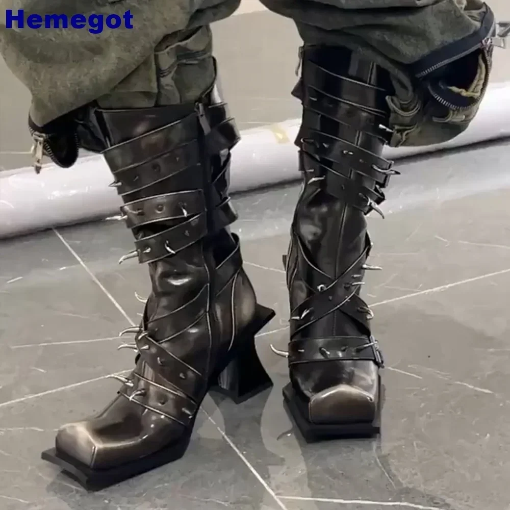 

2025 Square Toe Metal Rivet Knight Boots New Punk Weird Heel Knee-High Western Boots Fashion Ladies Street Style Sexy Long Boots