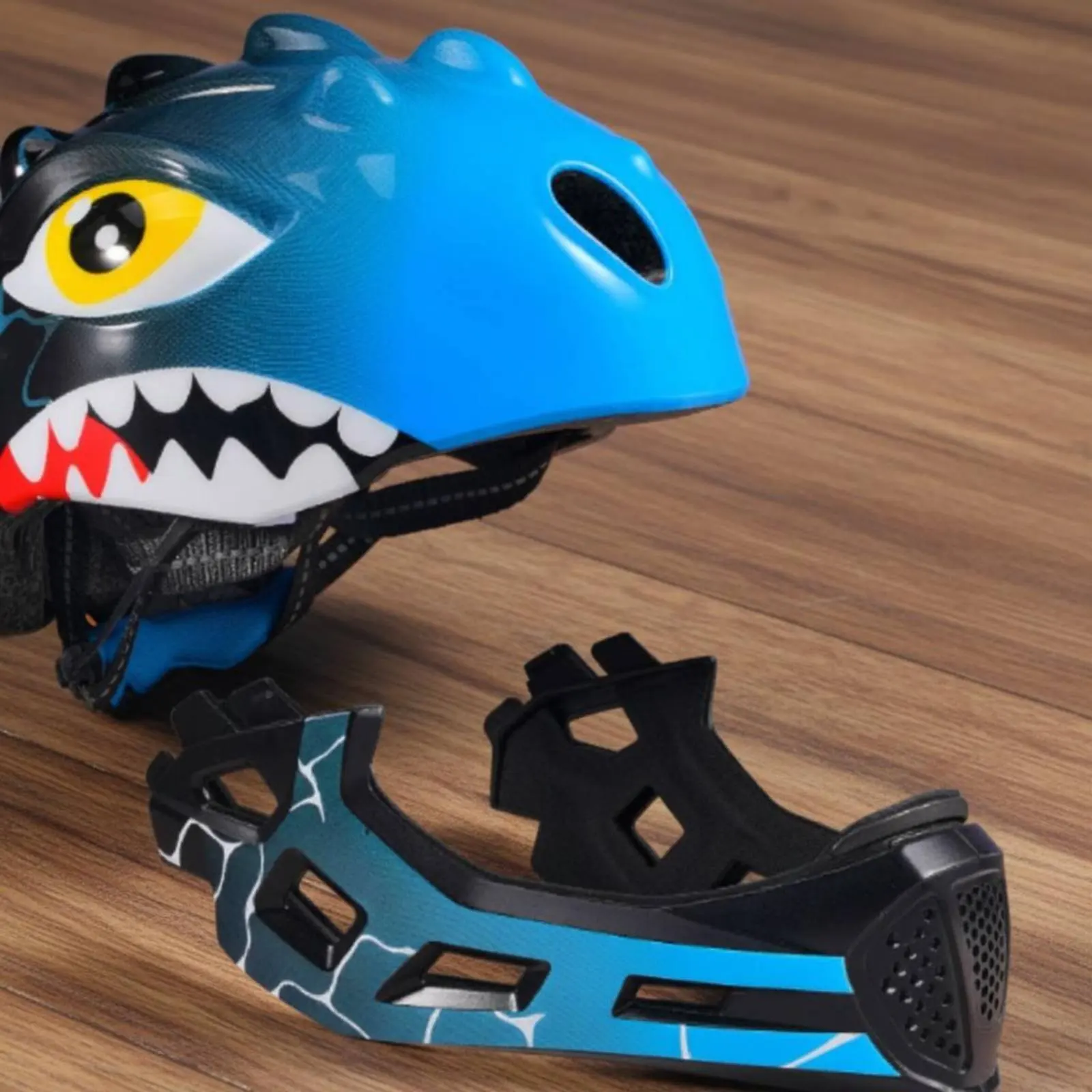 full-face-child-helmet-ventilated-kids-full-face-helmet-safety-headgear-lightweight-shock-resistant-for-cycling-skating