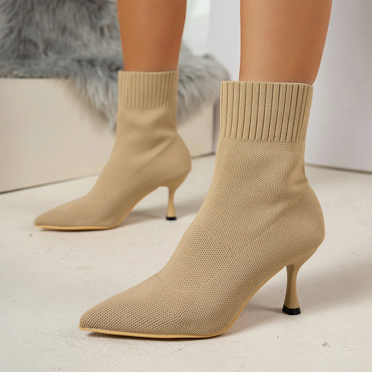 Spring Autumn Women Ankle Boots Slip-On Green Chelsea Boots Women Luxury Stretch Fabric Women Socks Shoes Pointed Toe High Heels