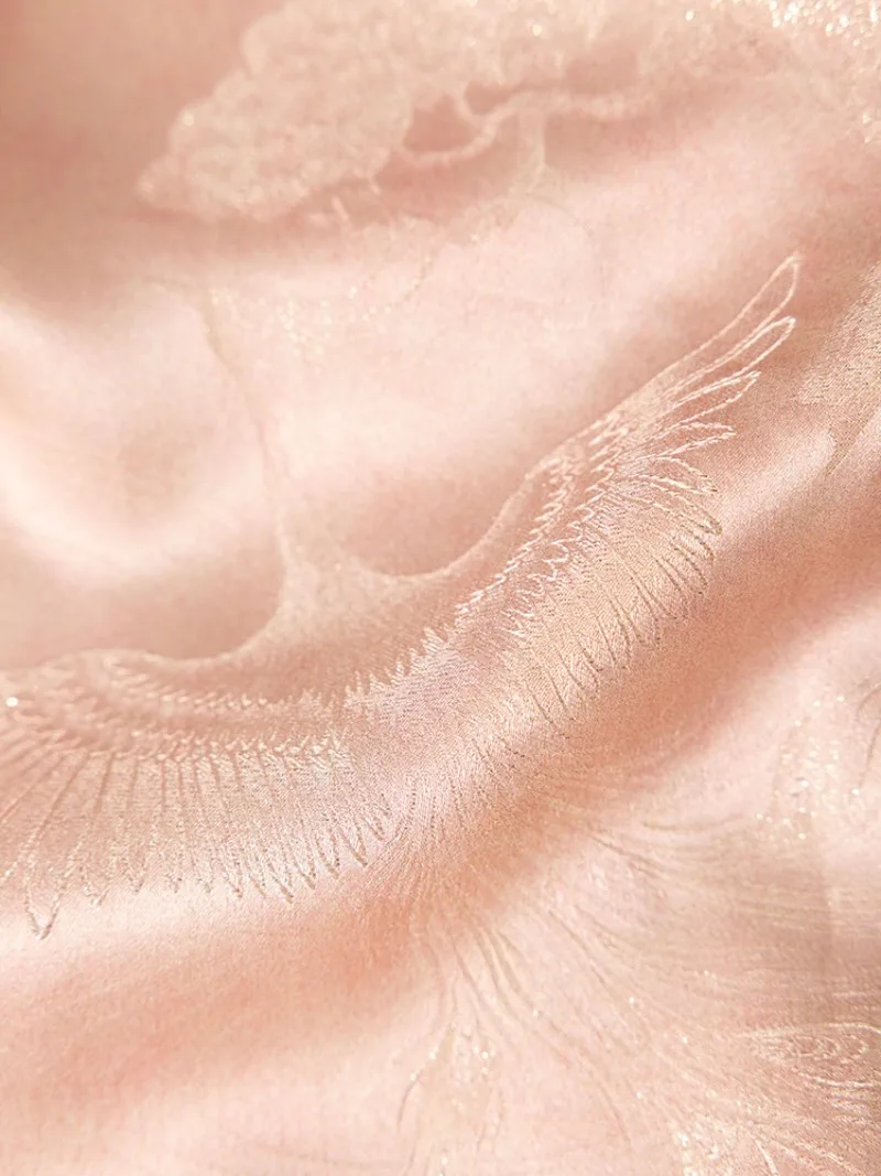 Crane and Ancient Pine Print Versatile Temperament Comfortable 90% Natural Mulberry Silk 10% Gold Leather Long Sleeved Shirt