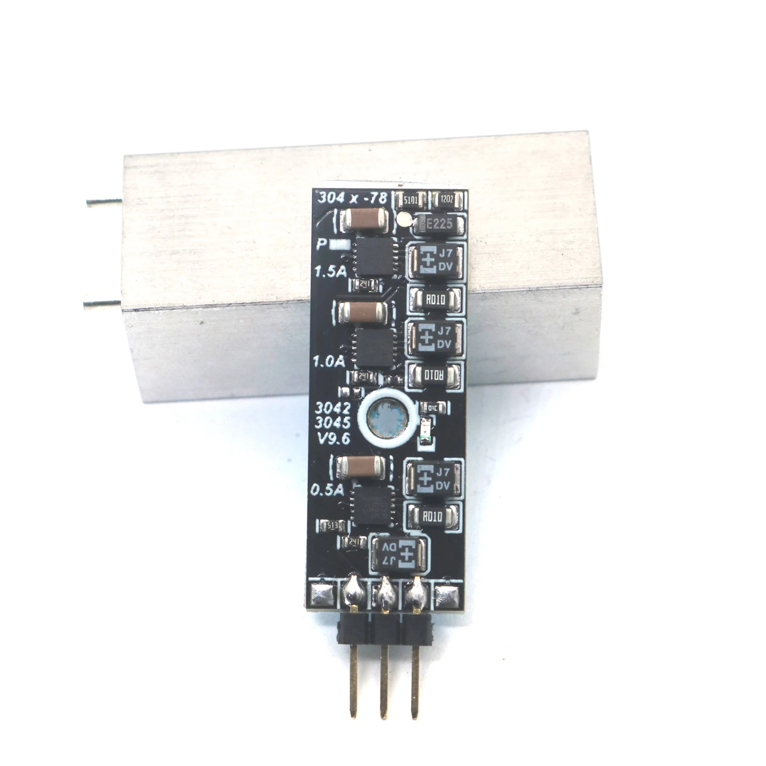 Dykbcells 1,5 A 3Parallel LT3045 LOW Noise Linearregler Netzteil DC 2 V-20 V BIS 0 ~ 15 V 1,2 V 3,3 V 5 V 9 V 12 V RF Audio Ersetzen LM317 78 3