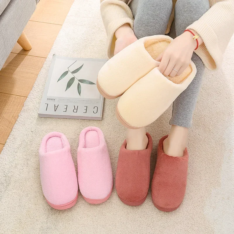 Couple's cotton slippers indoor anti slip soft heel anti slip plush slippers women's winter home shoes